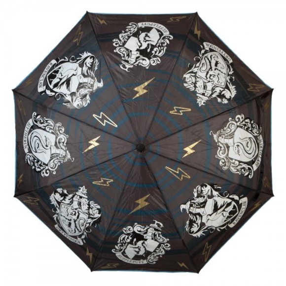 Harry Potter Hogwarts Color Changing Umbrella - Picture 2 of 4